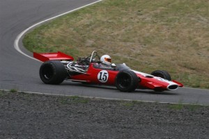 McLaren-M10A-at-Speed